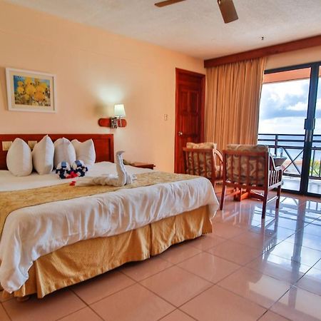 Le Grand Courlan Spa Resort Adults Only Black Rock Bagian luar foto