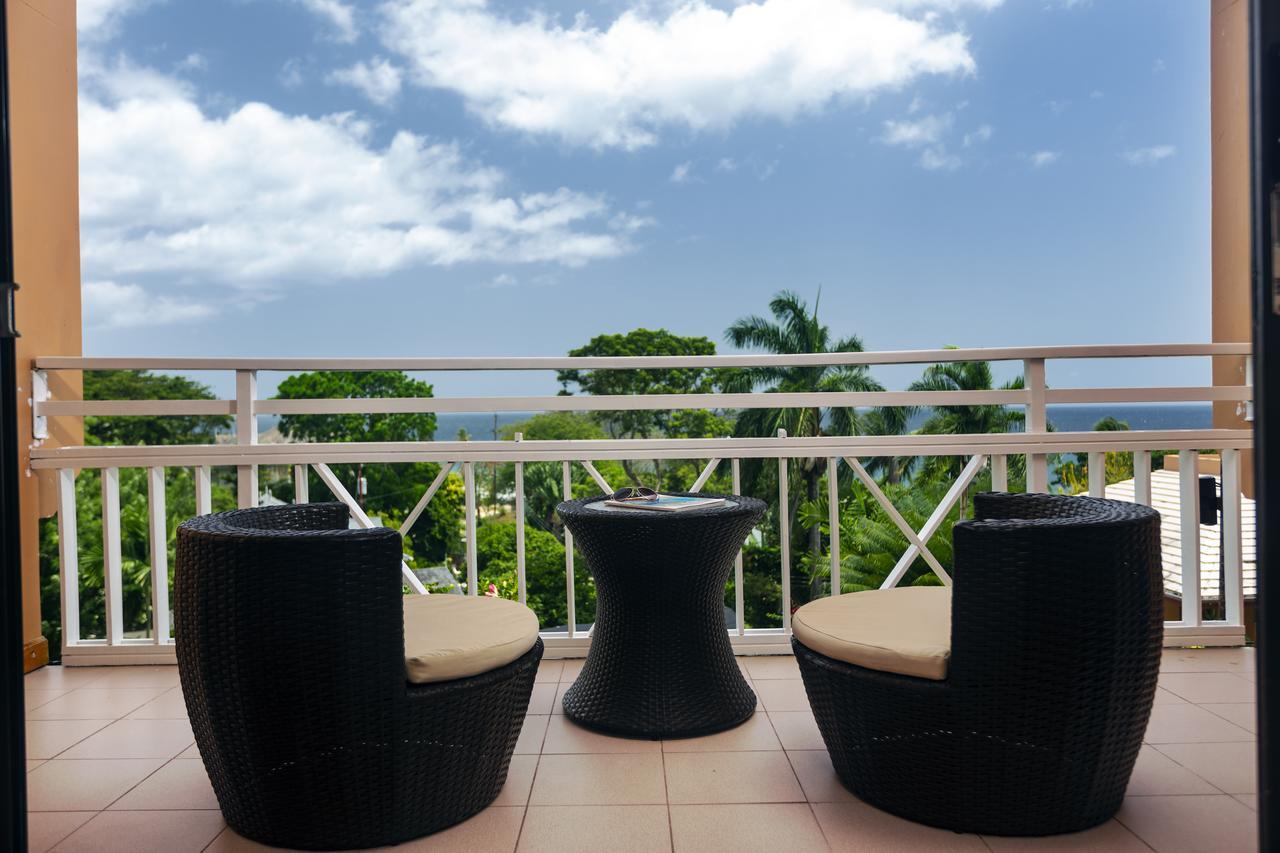 Le Grand Courlan Spa Resort Adults Only Black Rock Bagian luar foto